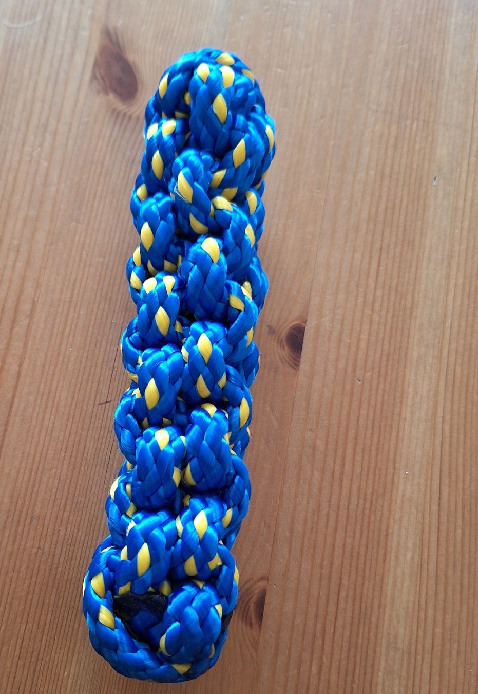 Giocattoli: Paracord-Hundespielzeug – Nuovo (secondo la descrizione) da Goldach venduto da Emma.2015