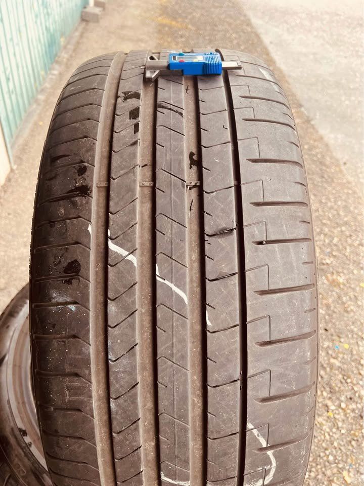 Pirelli Pneus & Kompletträder: 275/40R22 107Y Pirelli P Zero PZ4 PNCS – Gebraucht aus Füllinsdorf von fel_d8d2 1