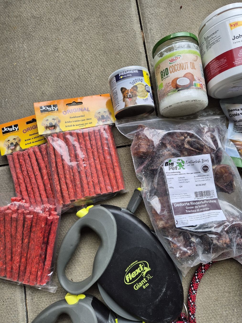 Futter: XXL Set Hundefutter / Snacks – Neu (gemäss Beschreibung) aus Dulliken von hya_7bpd 4