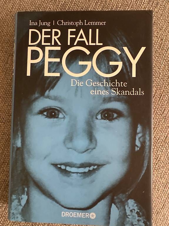 Libri: Der Fall Peggy – Nuovo e nell'imballaggio originale da Oberhasli venduto da Lilientale