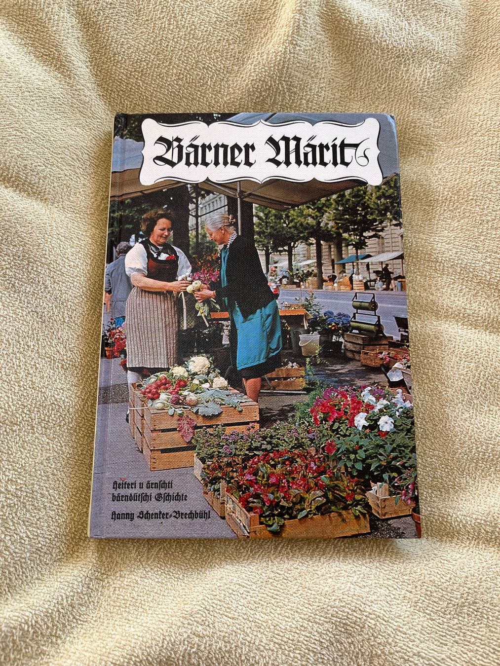 Bücher: Buch Bärner Märit – Gebraucht aus Eschenbach SG von Joey-Li