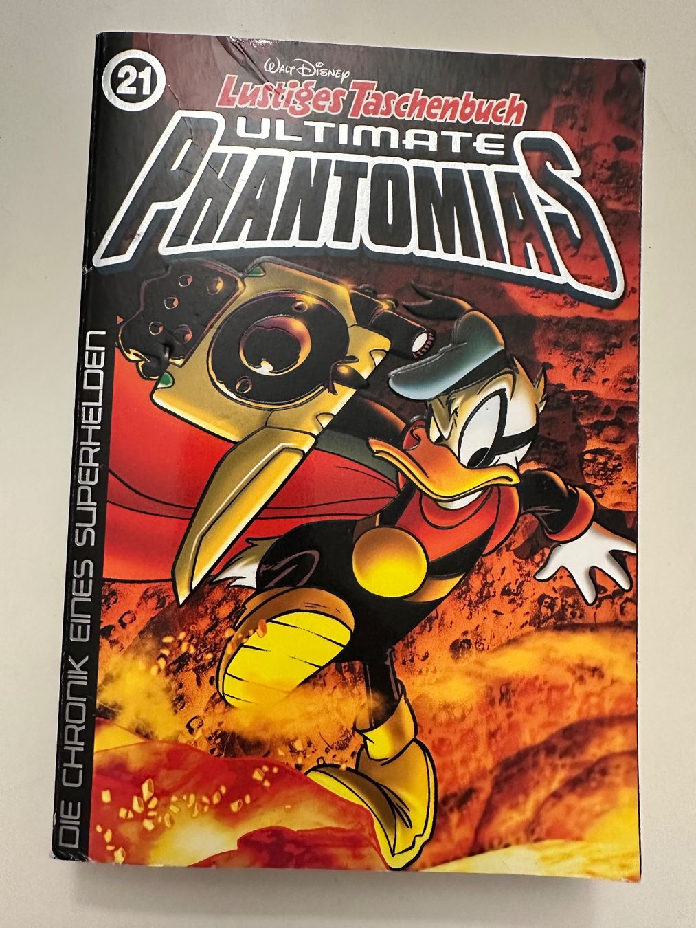 Fumetti: LTB LUSTIGES TASCHENBUCH ULTIMATE PHANTOMIAS 21 – Usato da Münsingen venduto da Ganjam