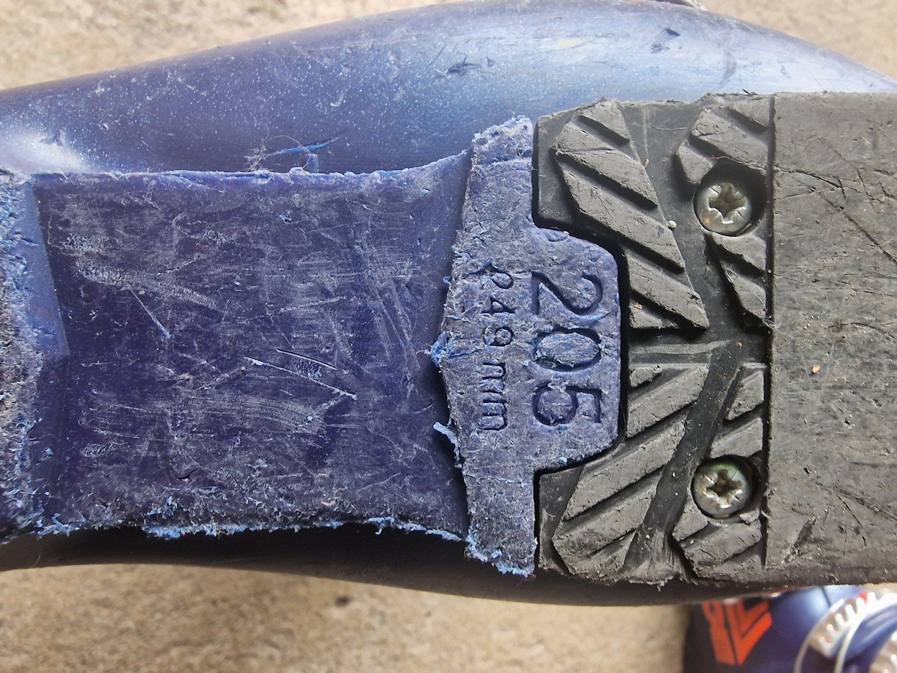Lange Scarpe per ragazzi: Lange RSJ 50 Kinder-Skischuhe – Usato da Appenzell venduto da BreGol 1