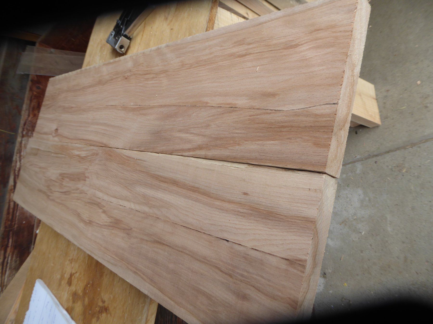 Articles en bois: Buchenbretter 2 St  34 mm – Neuf (Voir description) à Sumiswald par Hennri1 1