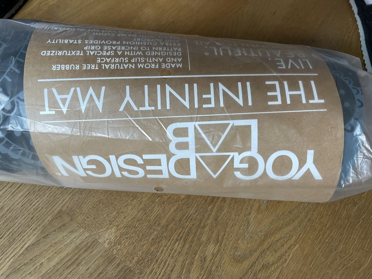 Tappetini fitness: Infinity Yoga Design Lab (neu, ungebraucht)  – Nuovo e nell'imballaggio originale da Bern venduto da yuri_forster 5