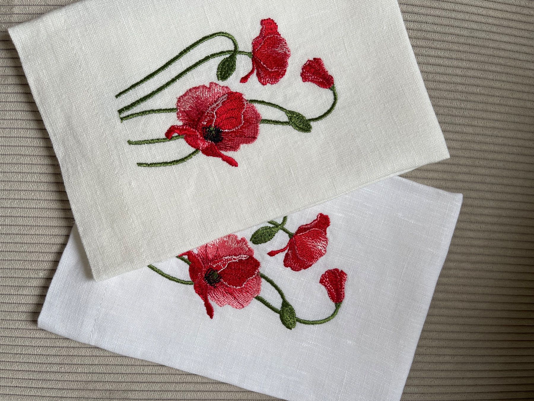 Serviettes: Leinen Serviette, bestickte Serviette, Weiss – Neuf avec emballage d'origine à Meilen par tea_n6fg 1