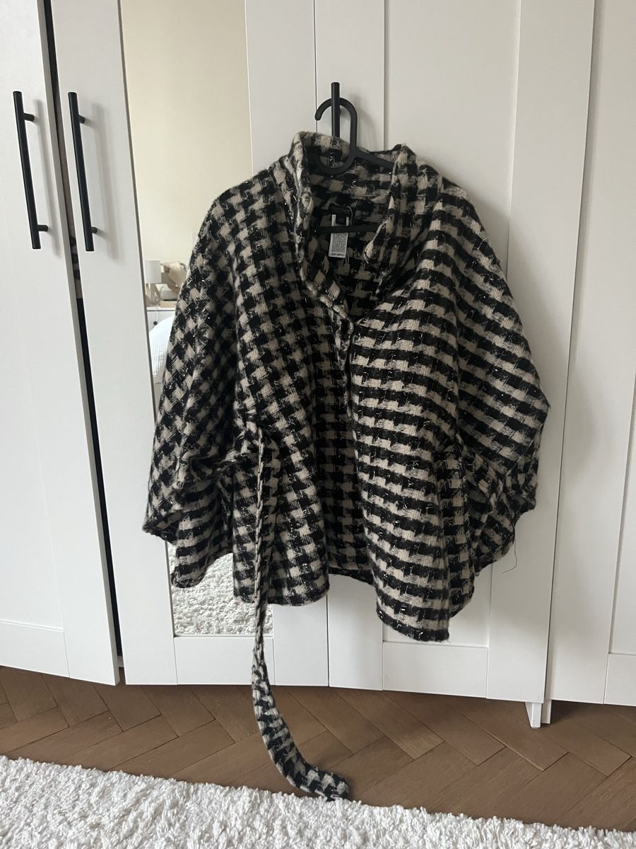 Altro in Moda donna: Karierter Poncho – Nuovo (secondo la descrizione) da Zürich venduto da gom_5p7n 6