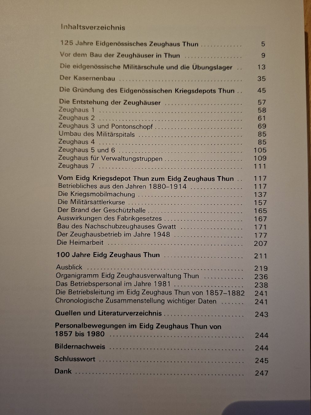 Libri: Buch , Zeughaus-Chronik Thun 1857-1982 – Usato da Schwanden Sigrisw venduto da pho_2mc9 1