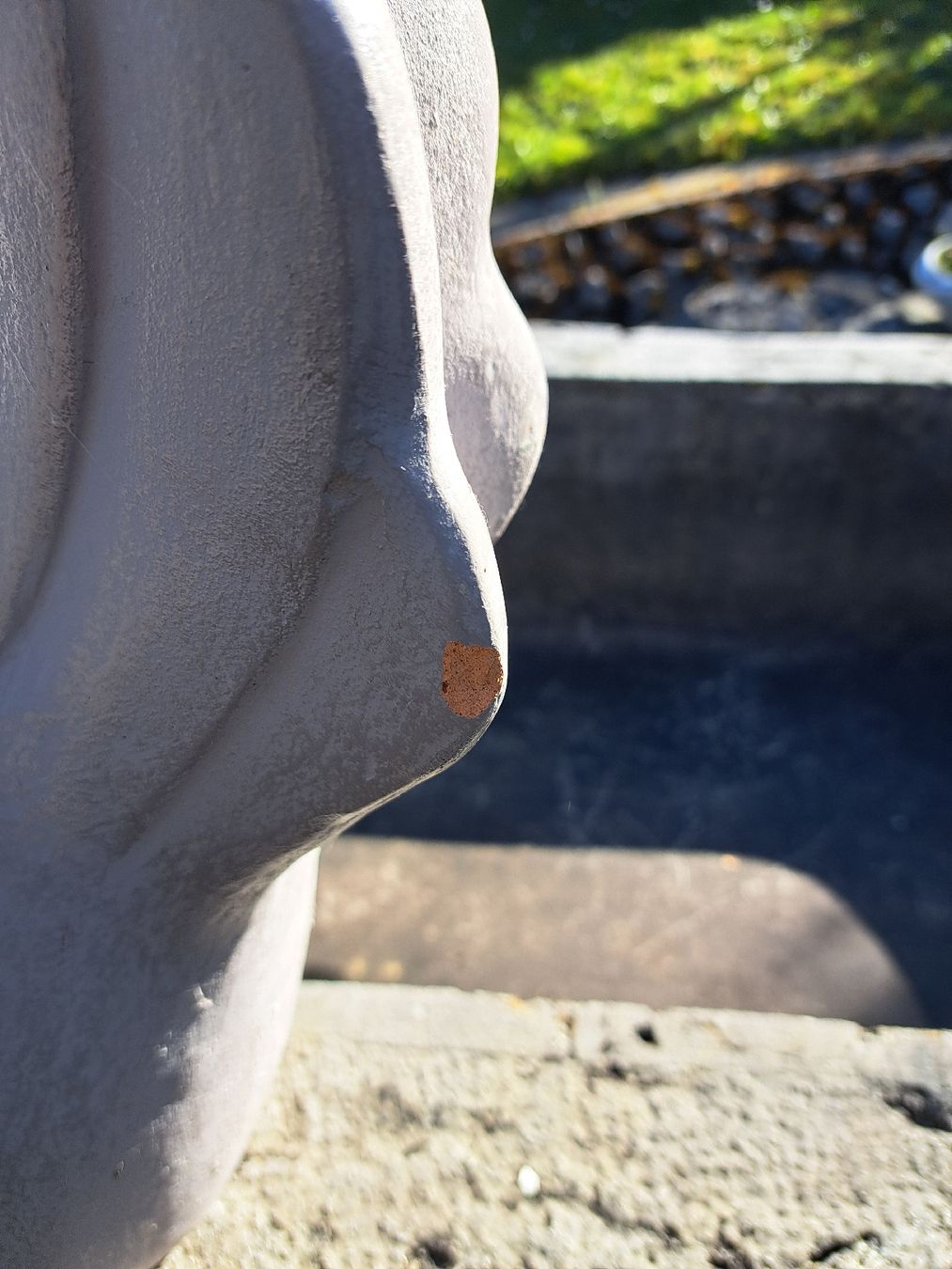 Statuette: 2x Hühner, mit gebrauchsspuren, drinnen sind Sie hohl. – Usato da Kölliken venduto da Lieblings-stuecke 1