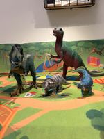 Figurines de dinosaures variées - schleich