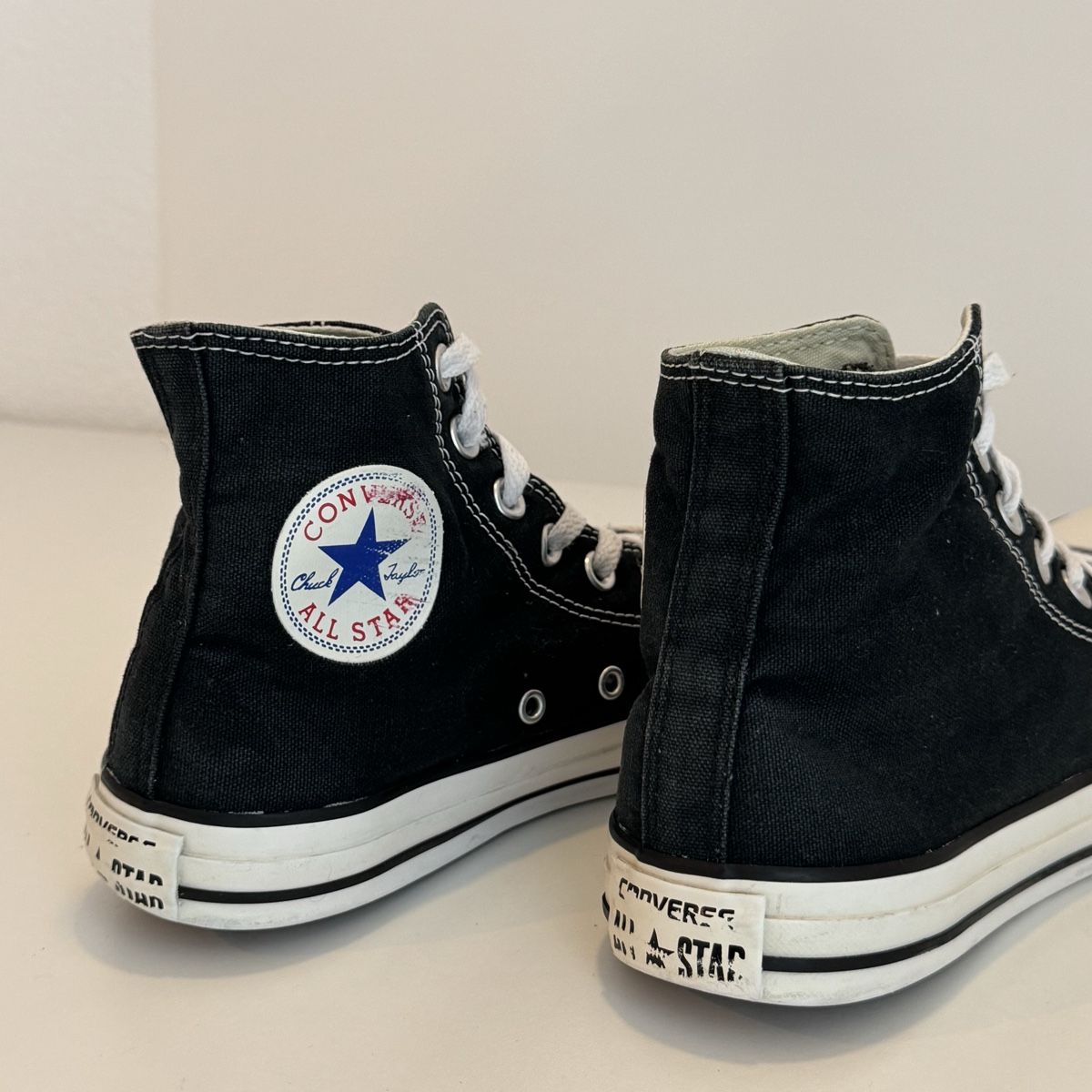 Scarpe da uomo: Converse chuck taylor all star canvas – Usato da Goldach venduto da elijah2000 3