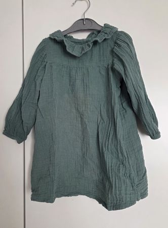 Langarm kleid Gr. 86 grün