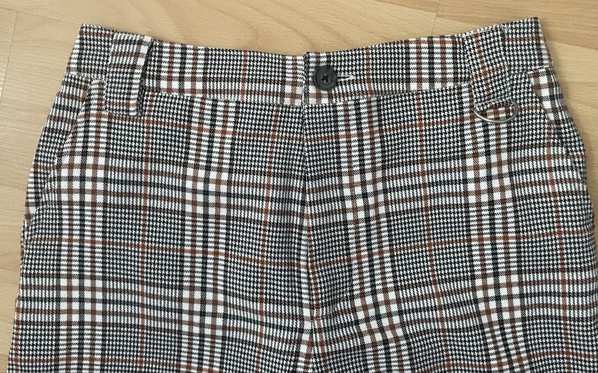 C&A Kleiderpakete: Ensemble pull boutonné + pantalon à carreaux – Gebraucht aus Chemin von nzr_s6sy 4