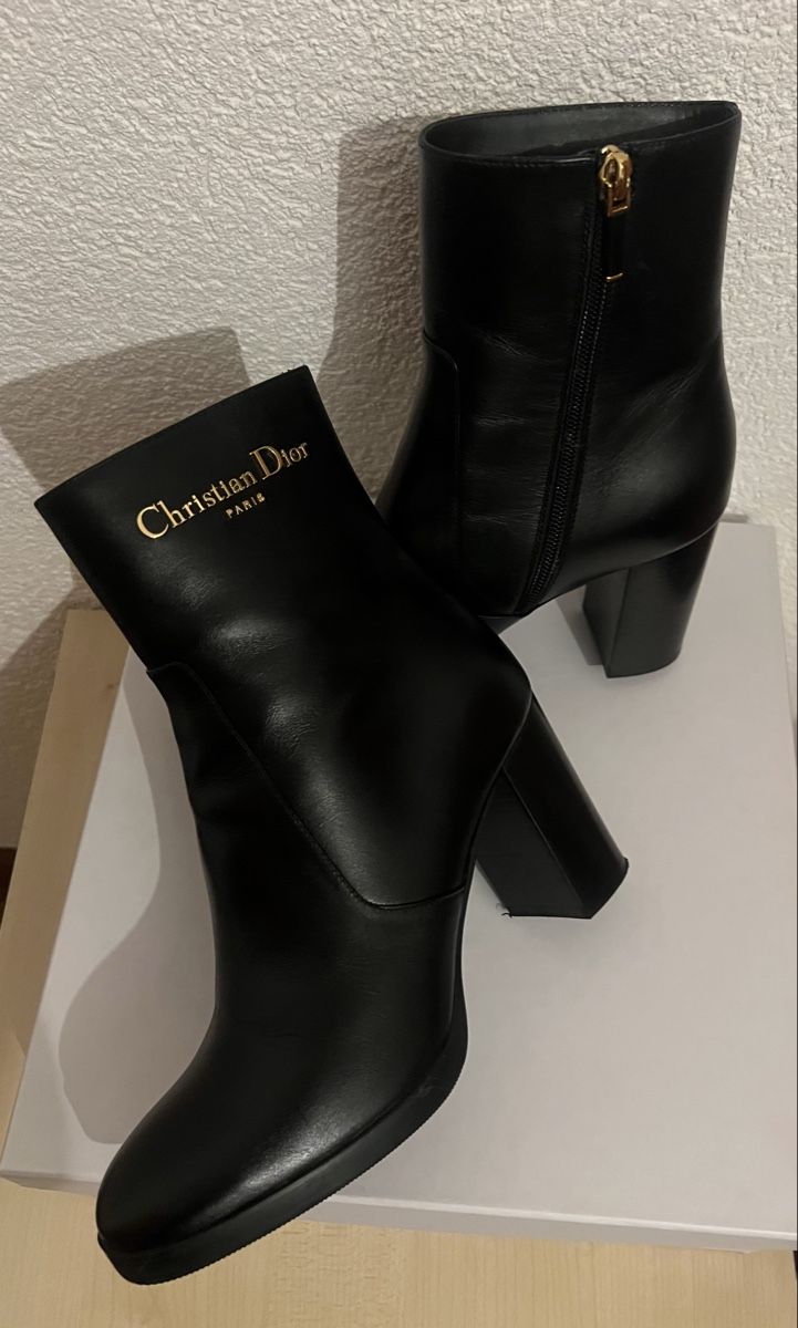 Dior Scarpe da donna: Bottines Dior – Usato da St-Pierre-Clages venduto da ste_xk6p 4