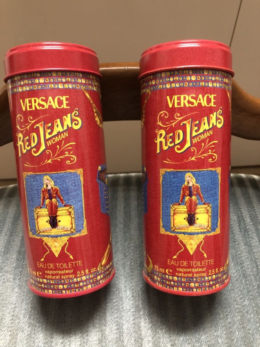 Altro in Decorazioni & Accessori: 2 Blechdosen Versace Red Jeans – Usato da Zürich venduto da sab_d82w