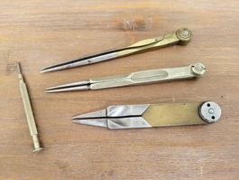 ANTIKE ZIRKEL UND SCHRAUBENZIEHER UHRMACHERWERKZEUG