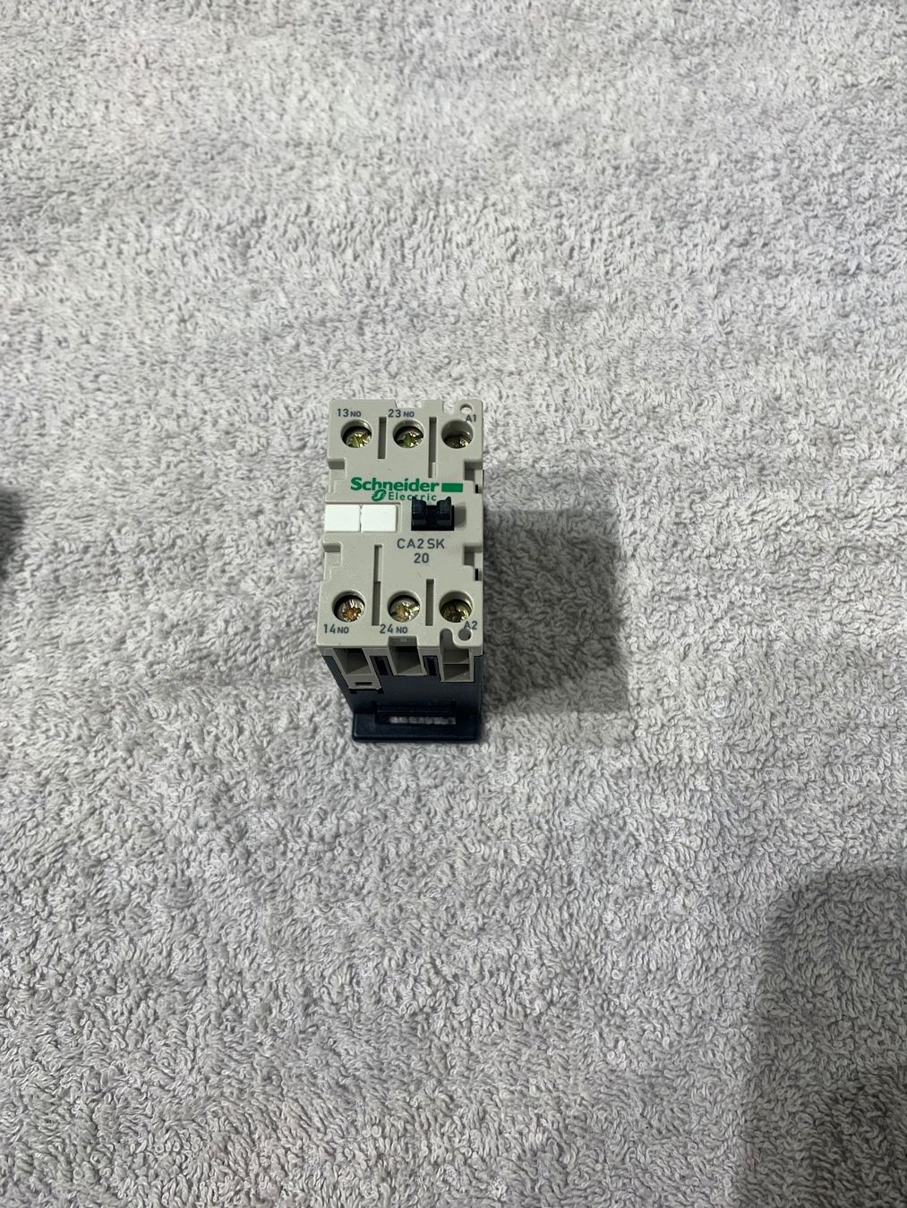 Elektronikbauteile: Hilfsschütz – Neu (gemäss Beschreibung) aus Schaan von fiu_czw9 1