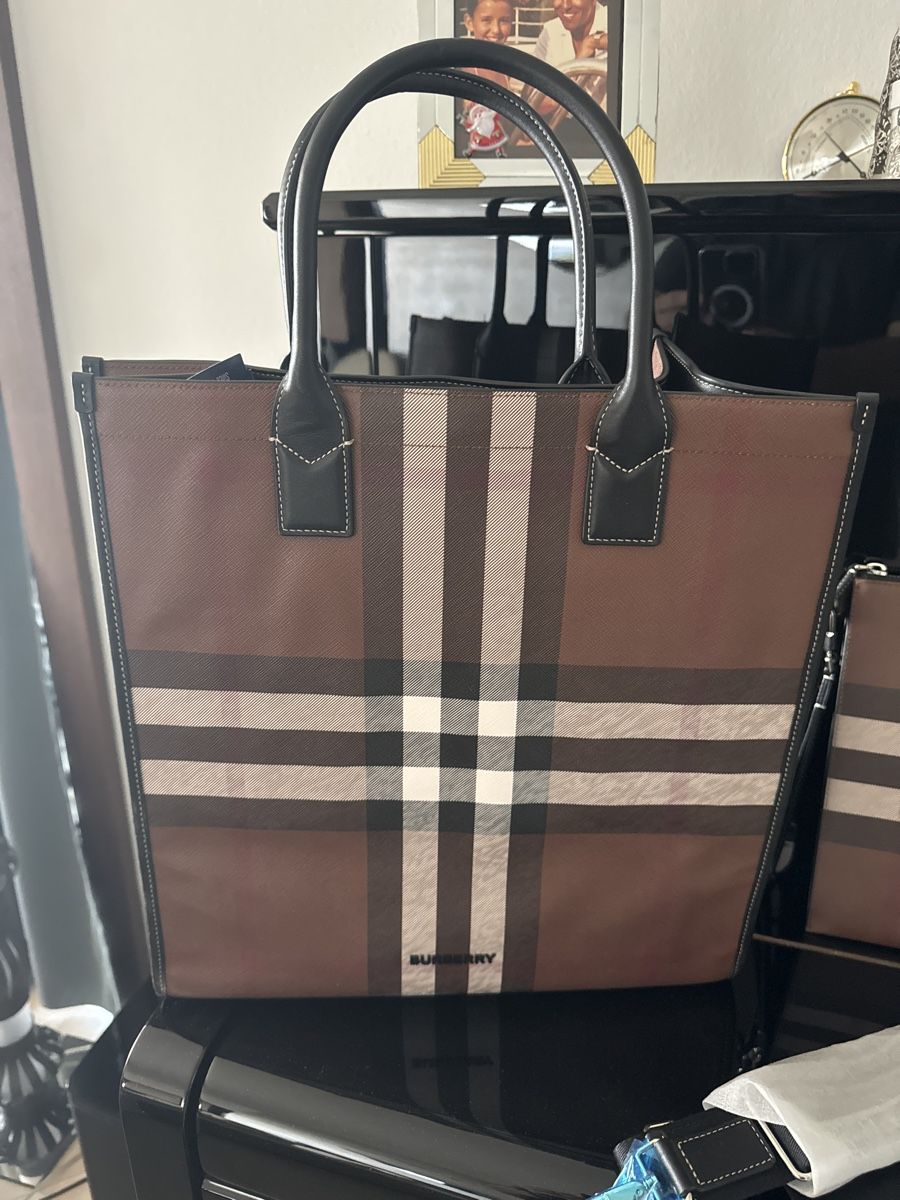 Burberry Valigie: Burberry ensemble sac porte documents – Nuovo e nell'imballaggio originale da Cully venduto da Vadhor 2