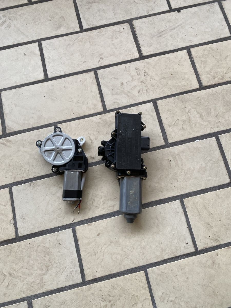 BMW Toutes les pièces auto: BMW e36 Fensterheber Motor  – D'occasion à Büren an der Aare par twostrokeguy 1
