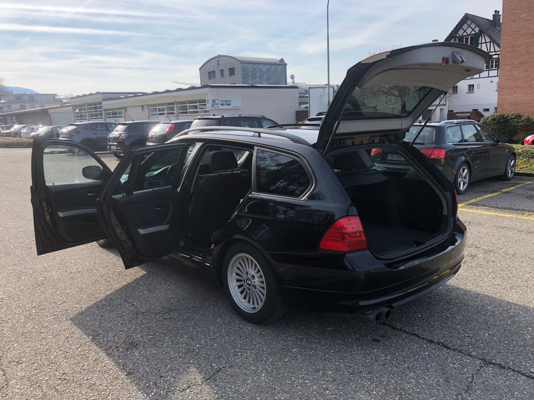 BMW Automobili: BMW 320d Touring E91 Automat – Usato da Bäretswil venduto da AndyG60 4