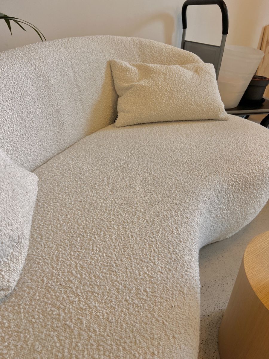 Divani: Sofa von Sofacompany boucle Nierenform – Usato da Zürich venduto da Colorazul 4