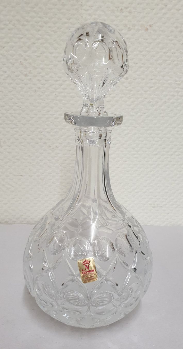 Caraffe: Nachtmann Bleikristall Karaffe – Usato da Emmen venduto da Brockofsky
