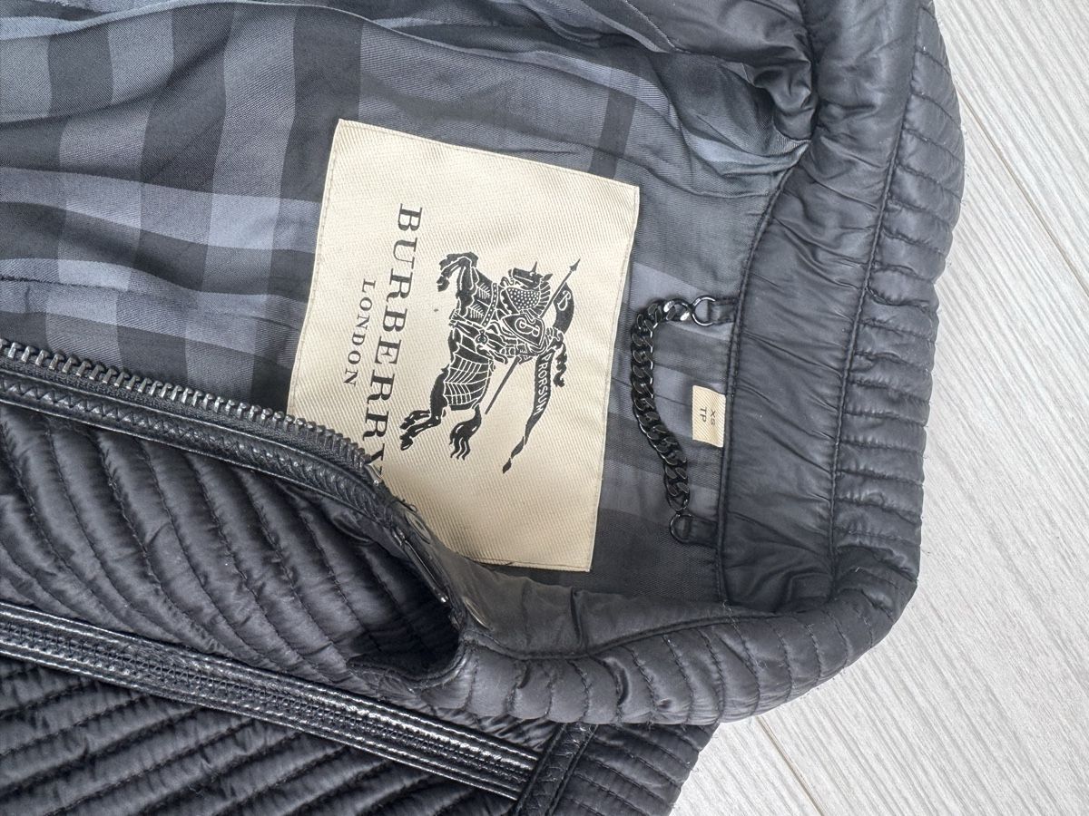 Burberry Giacche: Burberry Jacke XS – Usato da Basel venduto da mimi8668 1