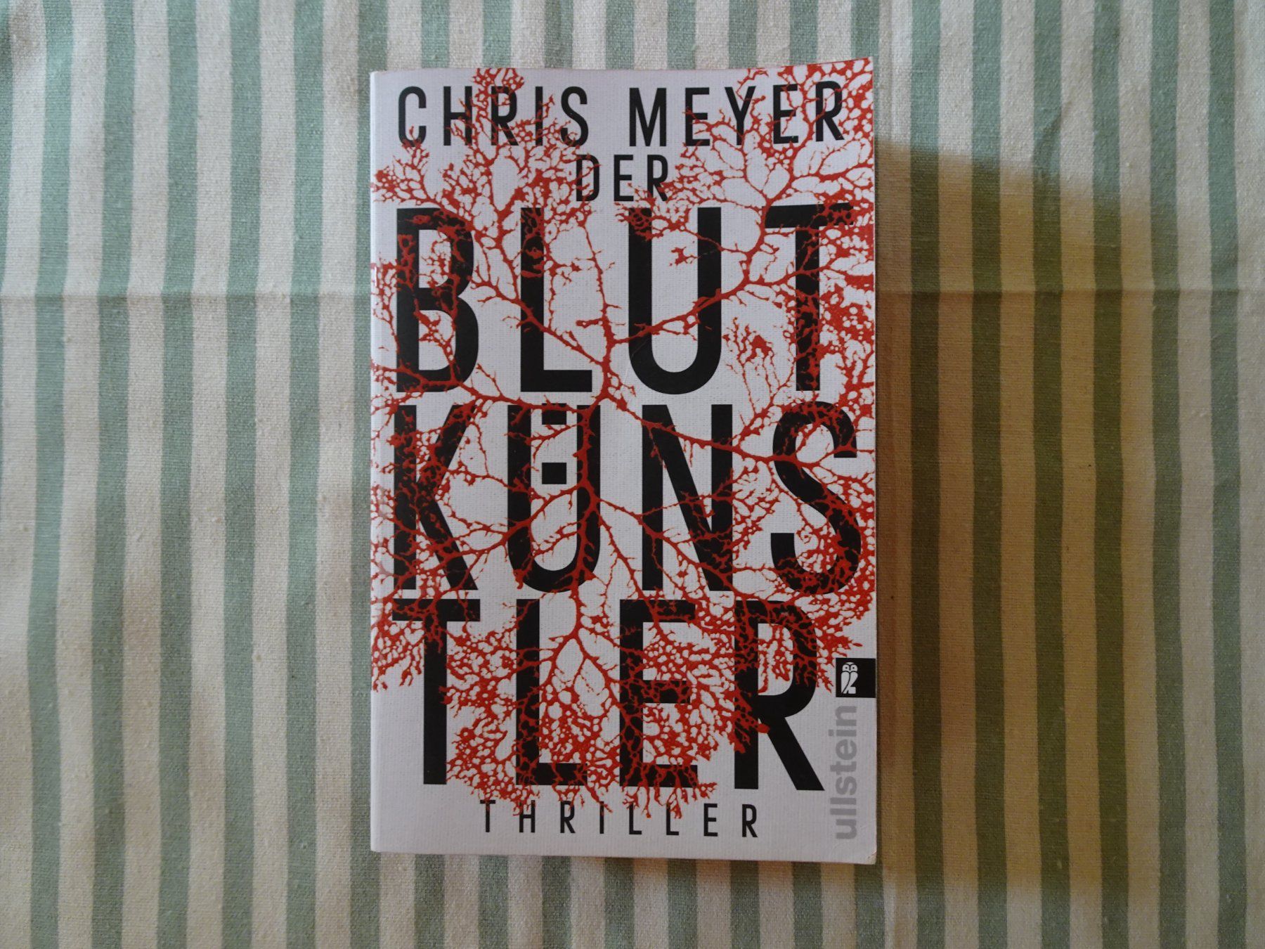 Libri: Chris Meyer - Der Blutkünstler - Thriller - B799 – Usato da Küssnacht am Rigi venduto da Bookslove-Divers