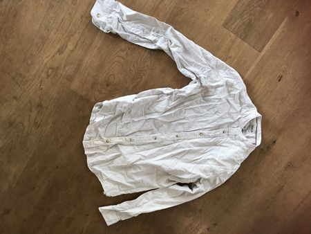 Herren Hemd beige langarm Stehkragen Grösse M, Essentials