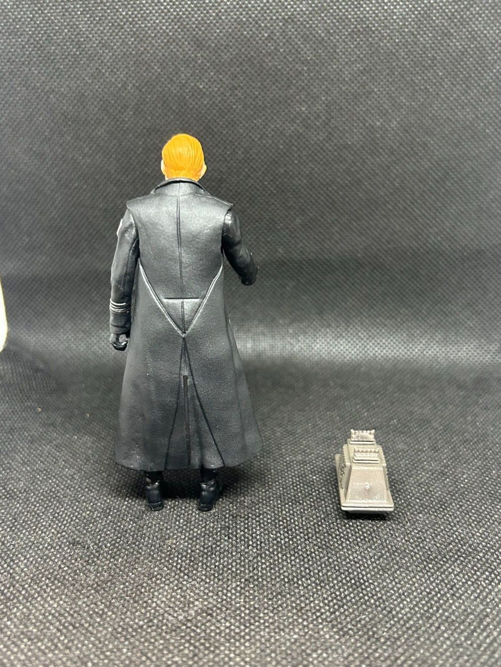 Star Wars Statuette: Star Wars Action Figure vintage - General Hux – Usato da Lausanne venduto da Retro-geek 2