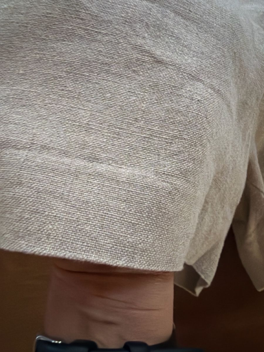 Zara Pantalons: Zara Basic Collection Shorts 100% Leinen XS neuwertig – D'occasion à Moudon par patricia115 3
