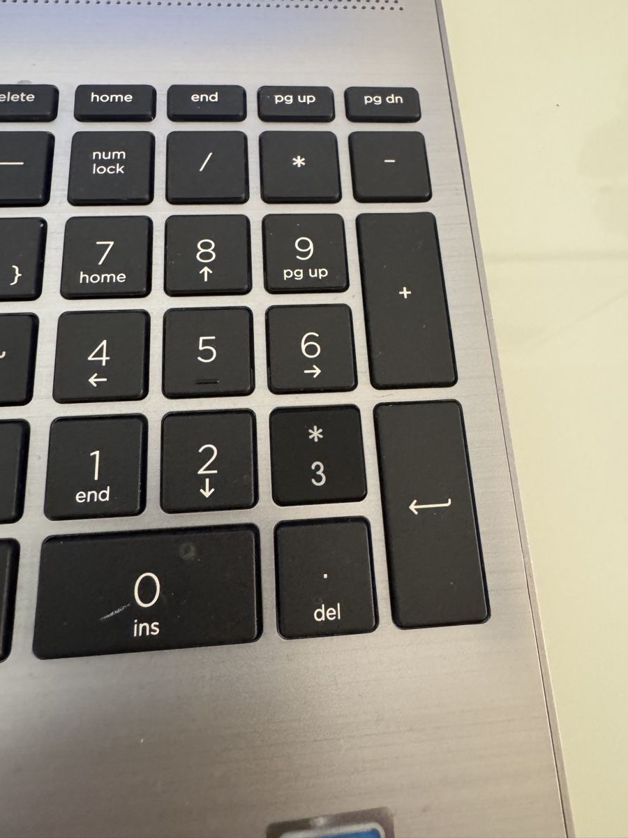 Hewlett Packard Notebook: Laptop HP – Usato da Bern venduto da Adidonble 1