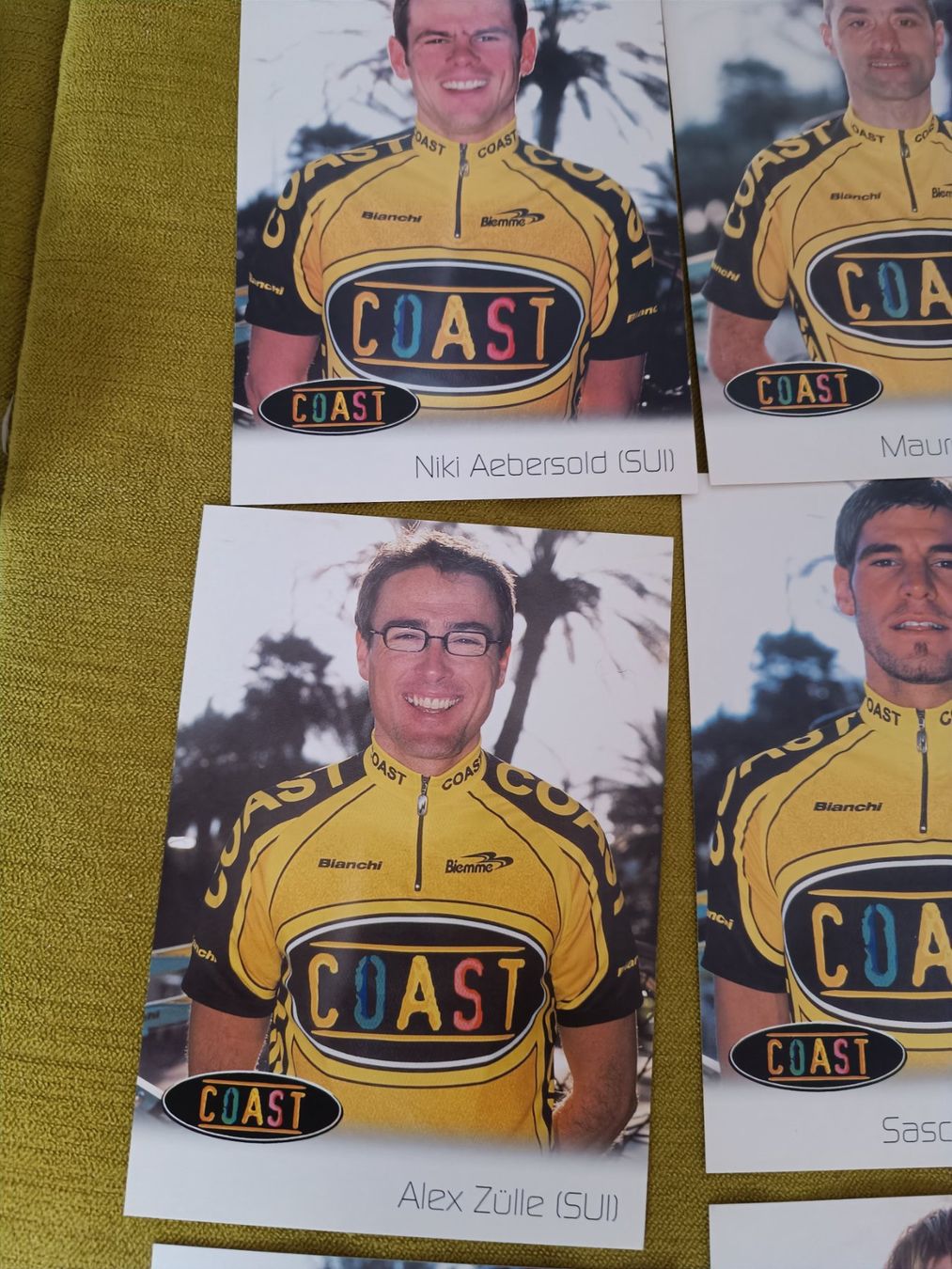 Autografi: Coast Team mit Zülle  - 27 Autogrammkarten – Usato da Menziken venduto da Artographs 1