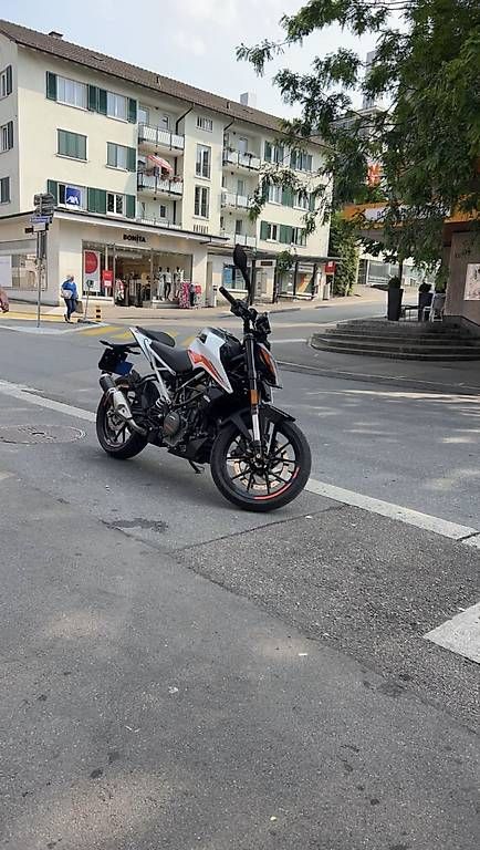 Strada: KTM DUKE 390! – Nuovo e nell'imballaggio originale da Thalwil venduto da car_5tdh 2