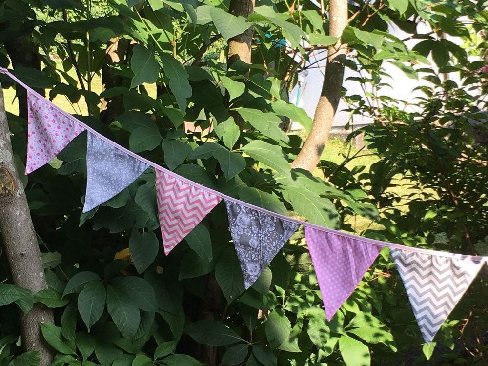 Anjing Wimpelkette Vintage Blumen Design - 3,6-3,8 M Lang, Doppelseitig, 12 Dreiecke