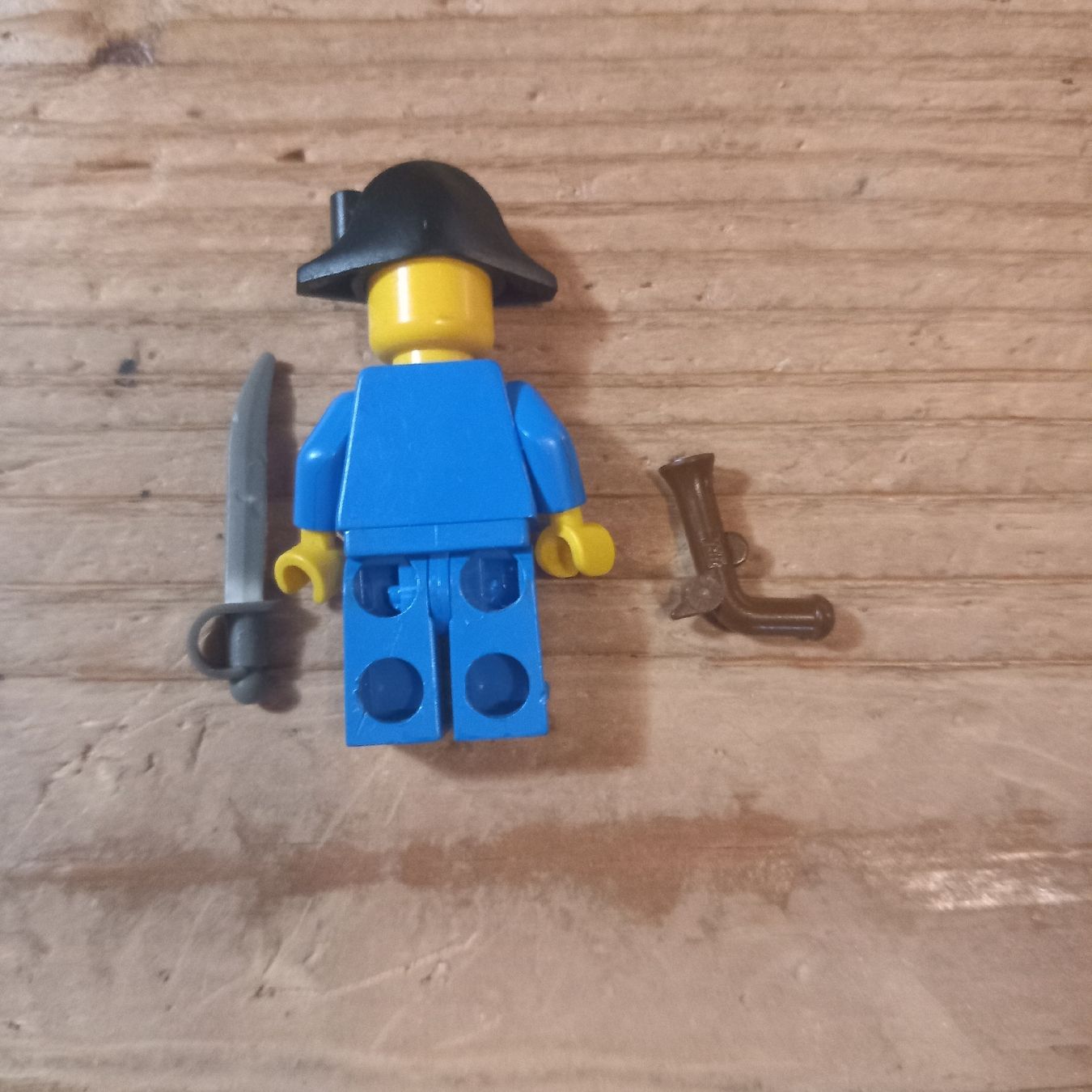 Lego Spielzeuge: Lego Pirat Figur mit Zubehör  – Gebraucht aus Ebnat-Kappel von blazzi 1