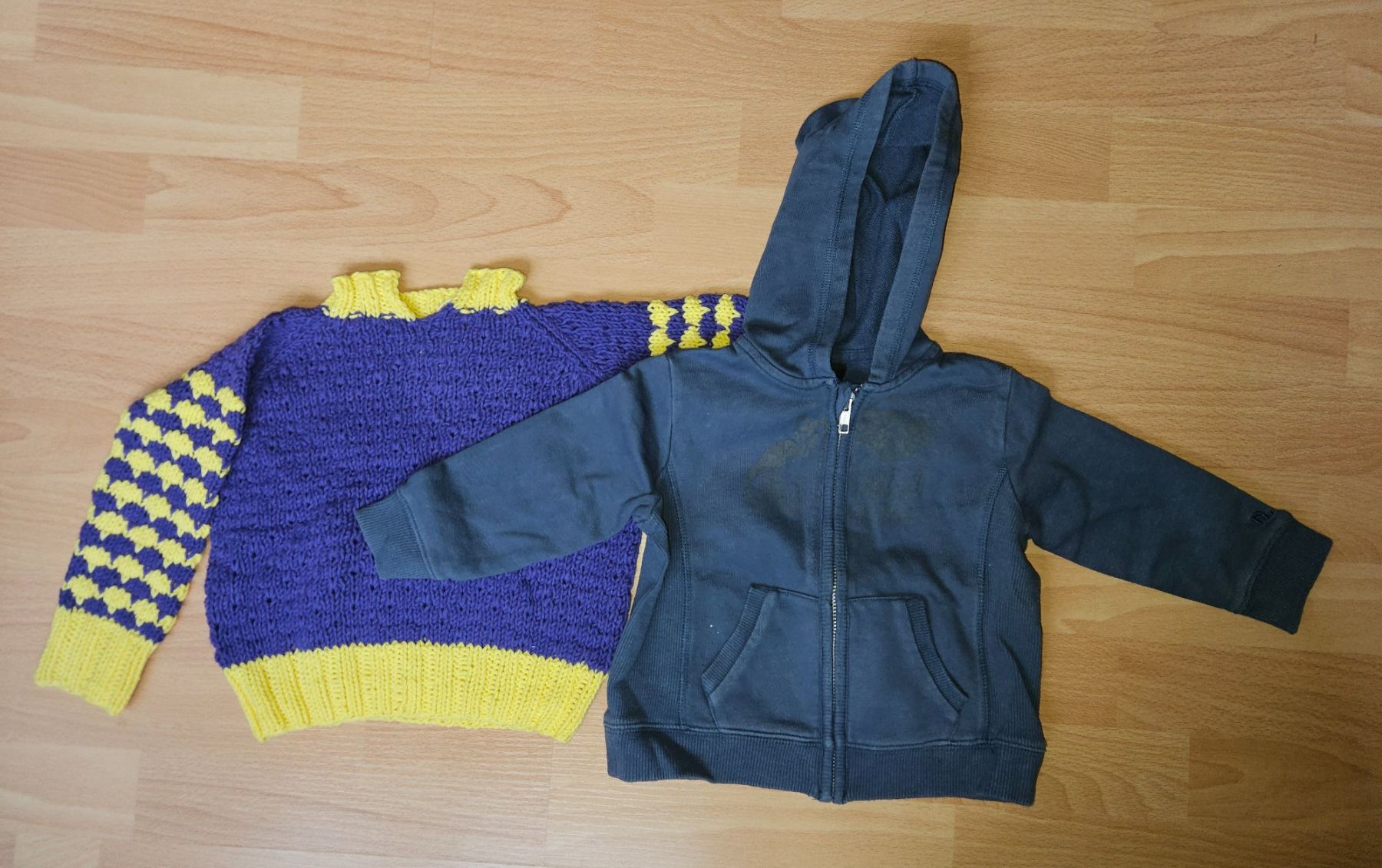 Kleiderpakete & -sets: Kleiderset Grösse 86, 15 Teile – Gebraucht aus Schüpfen von SANNYLI31 3