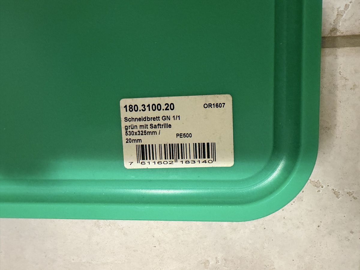 Küchengeräte: SERVIERTABLETT und 2 SCHNEIDEBRETTER – Neu und originalverpackt aus Uster von SmartSales_zh 4