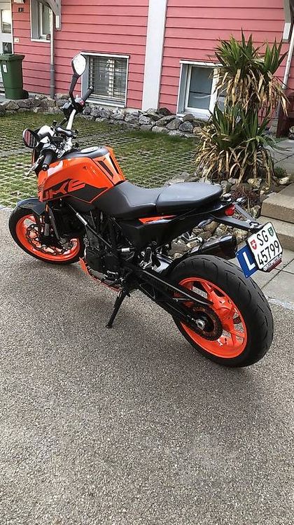 Strada: KTM Duke 690 – Usato da Wattwil venduto da lara88 1