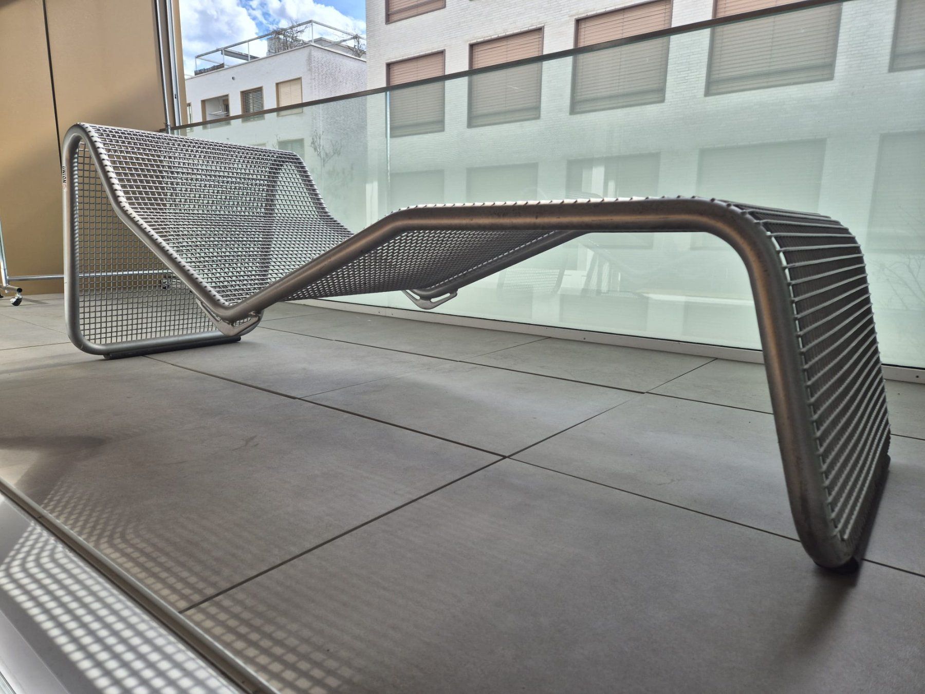 Sedie a sdraio: Sonnenliege / Liegestuhl – Usato da Luzern venduto da CorneliaGen 1