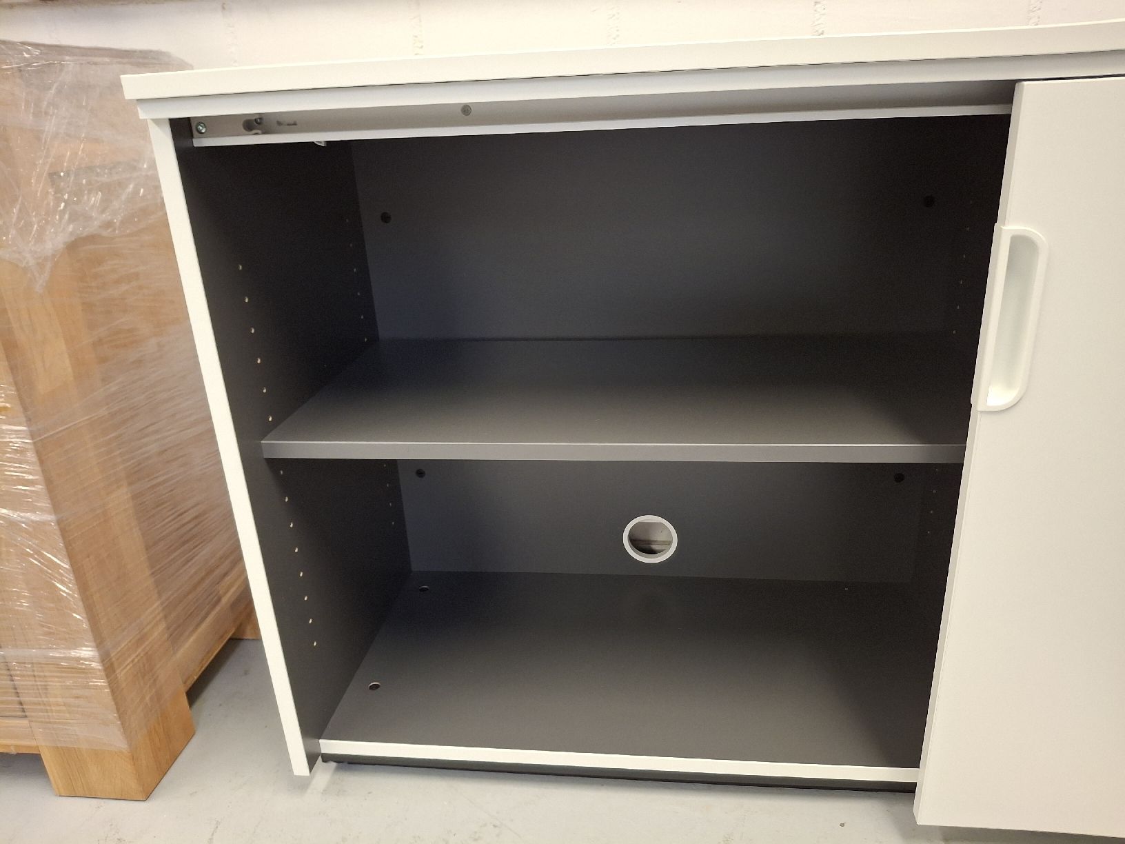 Ikea Galant Schiebetürenschrank, Aktenschrank, Büromöbel (Gebraucht) in Fislisbach für CHF 62 – nur Abholung auf Ricardo kaufen
