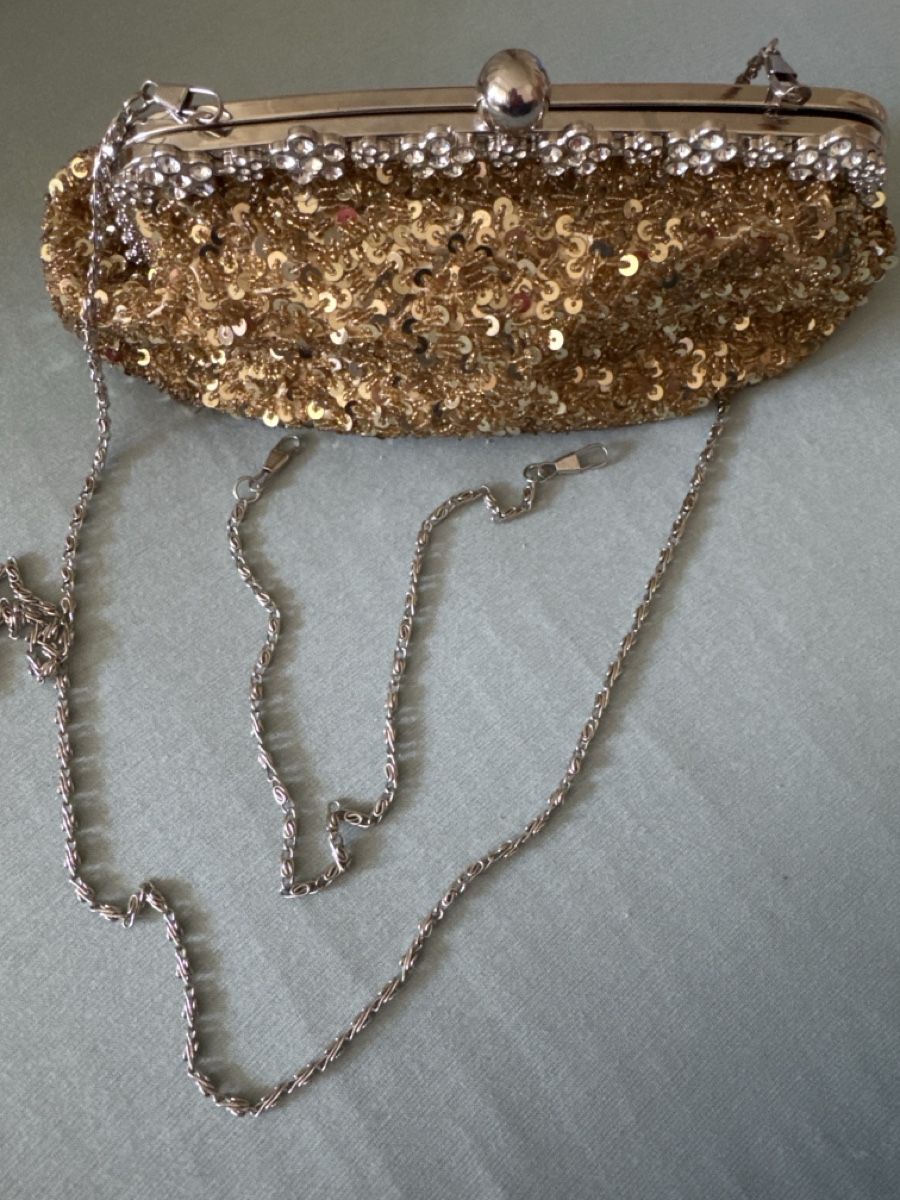 Borse da donna: Abendtasche mit goldfarbenen Pailletten – Usato da Zürich venduto da starsz 2