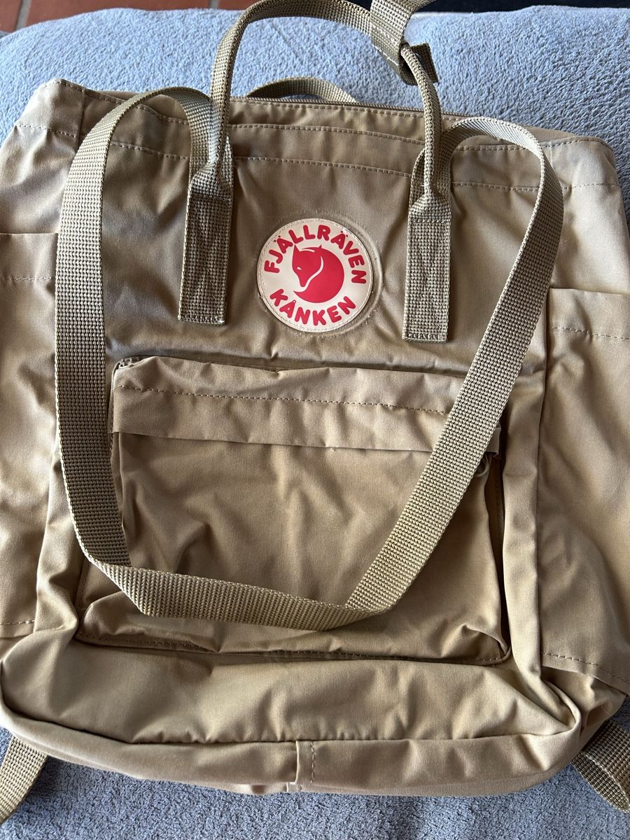 Fjällräven Sacs à dos: fjällräven tote rucksack – D'occasion à Wohlen b. Bern par Honeypie