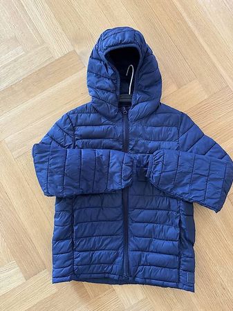 GAP Übergangsjacke Gr. M (8-9 Jahre)