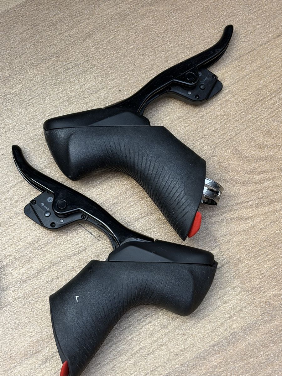 Sram Pezzi di ricambio: SRAM Force AXS, Teil - Gruppe – Usato da Schenkon venduto da Elmi13 1