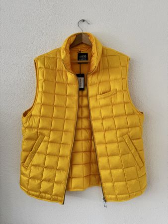 Bright Yellow Quilted Vest - Perfect for Fall Layering! XL