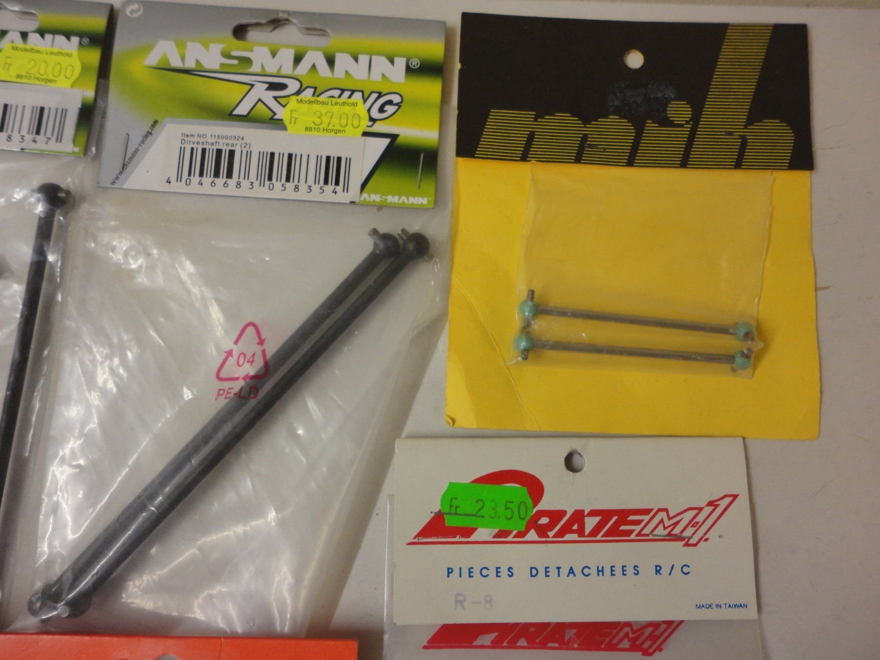 RC Modellbau: RC-Car Antriebswellen Set, Graupner, Ansmann, Robitronic – Neu und originalverpackt aus Horgen von RcModell 2