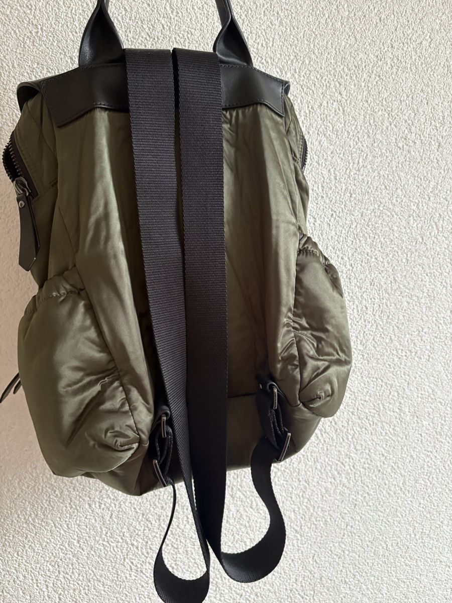 Zaini: Rucksack/Handtaschenrucksack Högl – Usato da Oftringen venduto da Puggirl 2