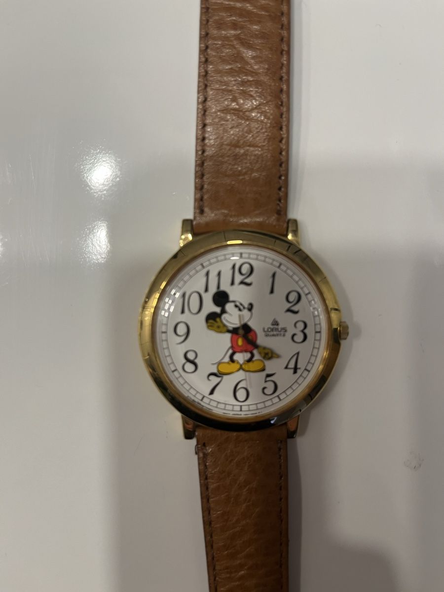 Montres: Mickey mouse Uhr – Défectueux à münsingen par den_5d6m