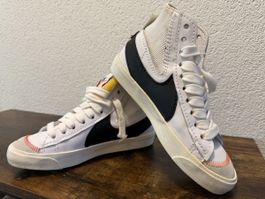 Nike Blazer Mid '77 Vintage, Taglia 37.5 - Ottime Condizioni
